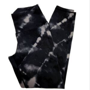 Souke black & white high waisted tie dyed cropped athletic leggings M
